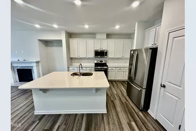 107 Hunston Drive, Holly Springs, NC 27540 - Photo 3