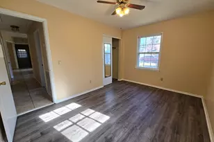 2601 Bradford Pl, Raleigh, NC 27610 - Photo 11