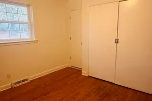 1912 S Hi Dr, Durham, NC 27703 - Photo 5