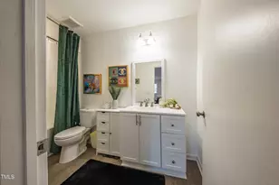 1025 Seabrook Rd, Raleigh, NC 27610 - Photo 19