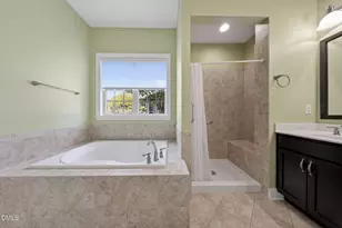 11401 Emerald Creek Dr, Raleigh, NC 27617 - Photo 23
