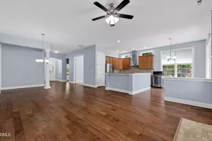 11401 Emerald Creek Dr, Raleigh, NC 27617 - Photo 9