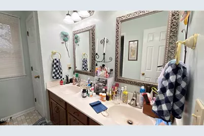 5706 Wrenwood Court, Durham, NC 27703 - Photo 17