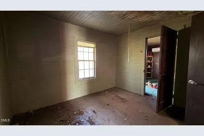 701 E D Street, Newton, NC 28658 - Photo 9