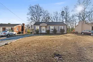 2007 Lynette Dr, Greensboro, NC 27403 - Photo 5