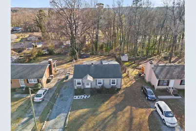 2007 Lynette Drive, Greensboro, NC 27403 - Photo 3