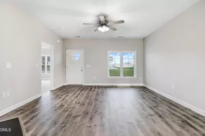 209 Dunbar Hill Drive, Fremont, NC 27830 - Photo 5