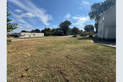 311 N Wilson Avenue, Dunn, NC 28334 - Photo 5