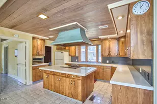 2864 Hewett Ln, Chapel Hill, NC 27516 - Photo 31