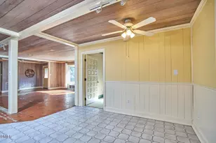 2864 Hewett Ln, Chapel Hill, NC 27516 - Photo 15