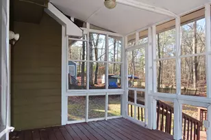 1005 Glenrose Dr, Durham, NC 27703 - Photo 17