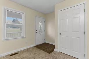 110 Autumn Ct, Zebulon, NC 27597 - Photo 5