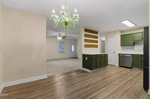 110 Autumn Ct, Zebulon, NC 27597 - Photo 11