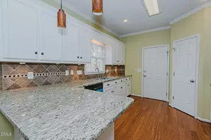 802 S Third St, Mebane, NC 27302 - Photo 5
