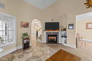 6952 Ogburn Farms Dr, Willow Springs, NC 27592 - Photo 9