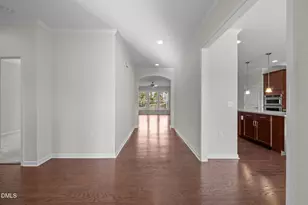 105 Tanoak Ct, Durham, NC 27703 - Photo 7