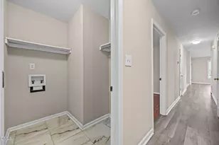 8225 Merriweather Cir, Raleigh, NC 27616 - Photo 27