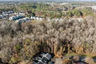 8225 Merriweather Cir, Raleigh, NC 27616 - Photo 31