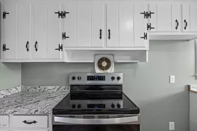 109 Warren Avenue, Oxford, NC 27565 - Photo 17