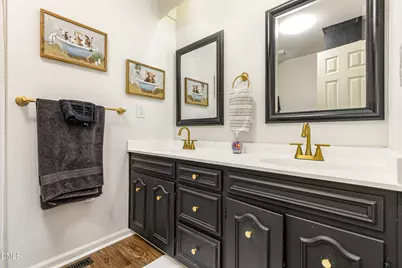 200 Hermitage Lane, Mount Olive, NC 28365 - Photo 19