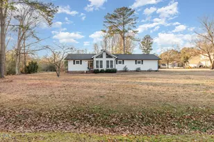 200 Hermitage Ln, Mount Olive, NC 28365 - Photo 3