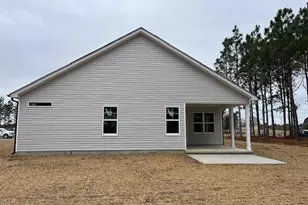 152 N Rabbit Run Dr, Smithfield, NC 27577 - Photo 5