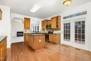 1005 Scotsburg Trail, Hillsborough, NC 27278 - Photo 7