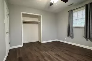 704 11th St, Goldsboro, NC 27530 - Photo 13