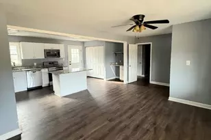 704 11th St, Goldsboro, NC 27530 - Photo 5