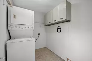 1525 Surrey Ct, Rocky Mount, NC 27804 - Photo 11