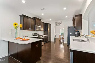 4711 Broad Falls Ln, Knightdale, NC 27545 - Photo 11