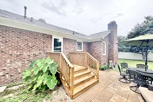 315 Walnut St, Cary, NC 27511 - Photo 7