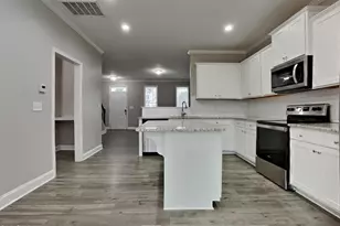 49 Fish Whistle St, Benson, NC 27504 - Photo 5