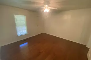 1019 Sedgefield St, Durham, NC 27705 - Photo 3