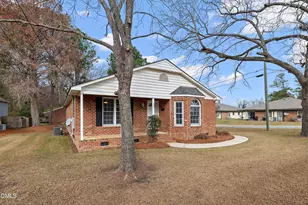 540 N O'Neil St, Clayton, NC 27520 - Photo 29