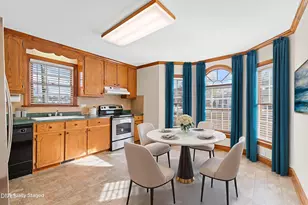 540 N O'Neil St, Clayton, NC 27520 - Photo 9