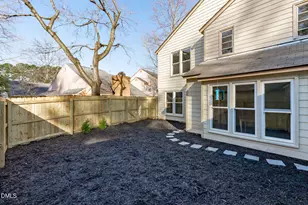 106 Wimbledon Ct, Cary, NC 27511 - Photo 33