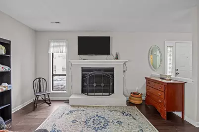 122 Clancy Circle, Cary, NC 27511 - Photo 9