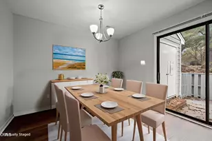 122 Clancy Cir, Cary, NC 27511 - Photo 11