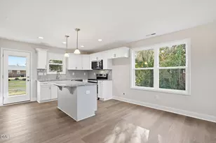 214 Rae St, Warsaw, NC 28398 - Photo 9