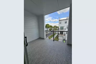 1202 Coach Station Alley #201, Raleigh, NC 27601 - Photo 7