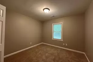 1113 Upchurch St, Raleigh, NC 27610 - Photo 9