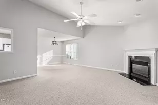 3027 Maple Ave, Burlington, NC 27215 - Photo 13
