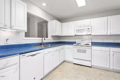 3027 Maple Avenue #Apt R1, Burlington, NC 27215 - Photo 7