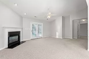 3027 Maple Ave, Burlington, NC 27215 - Photo 11