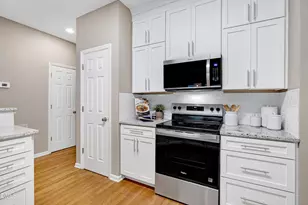 106 Daleshire Dr, Cary, NC 27519 - Photo 11