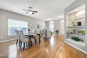 106 Daleshire Dr, Cary, NC 27519 - Photo 5