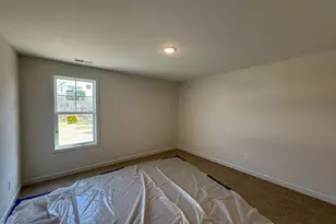 201 Tuskeegee Dr, Smithfield, NC 27577 - Photo 9