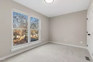 907 Castalia Dr, Cary, NC 27513 - Photo 15