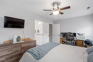 1720 Township Cir, Raleigh, NC 27609 - Photo 23